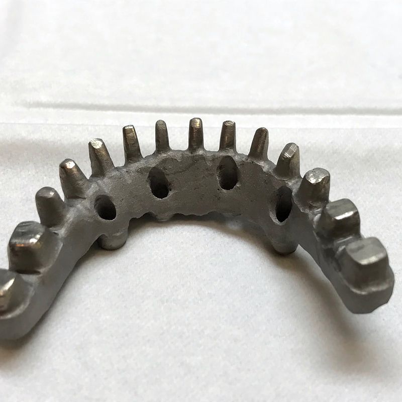 Milled titanium implant bar